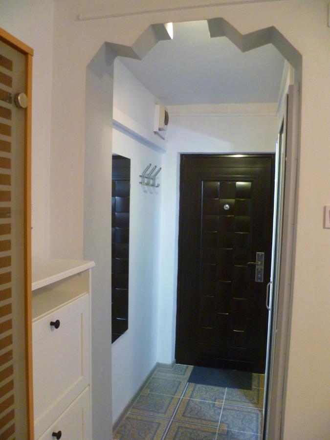 Romanilor - Studio First Floor เดวา ภายนอก รูปภาพ